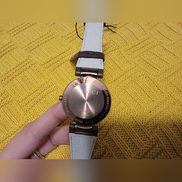 NWT Gucci Interlocking G Brown Dial Brown Leather Strap Women's Watch - Picture 5 of 8